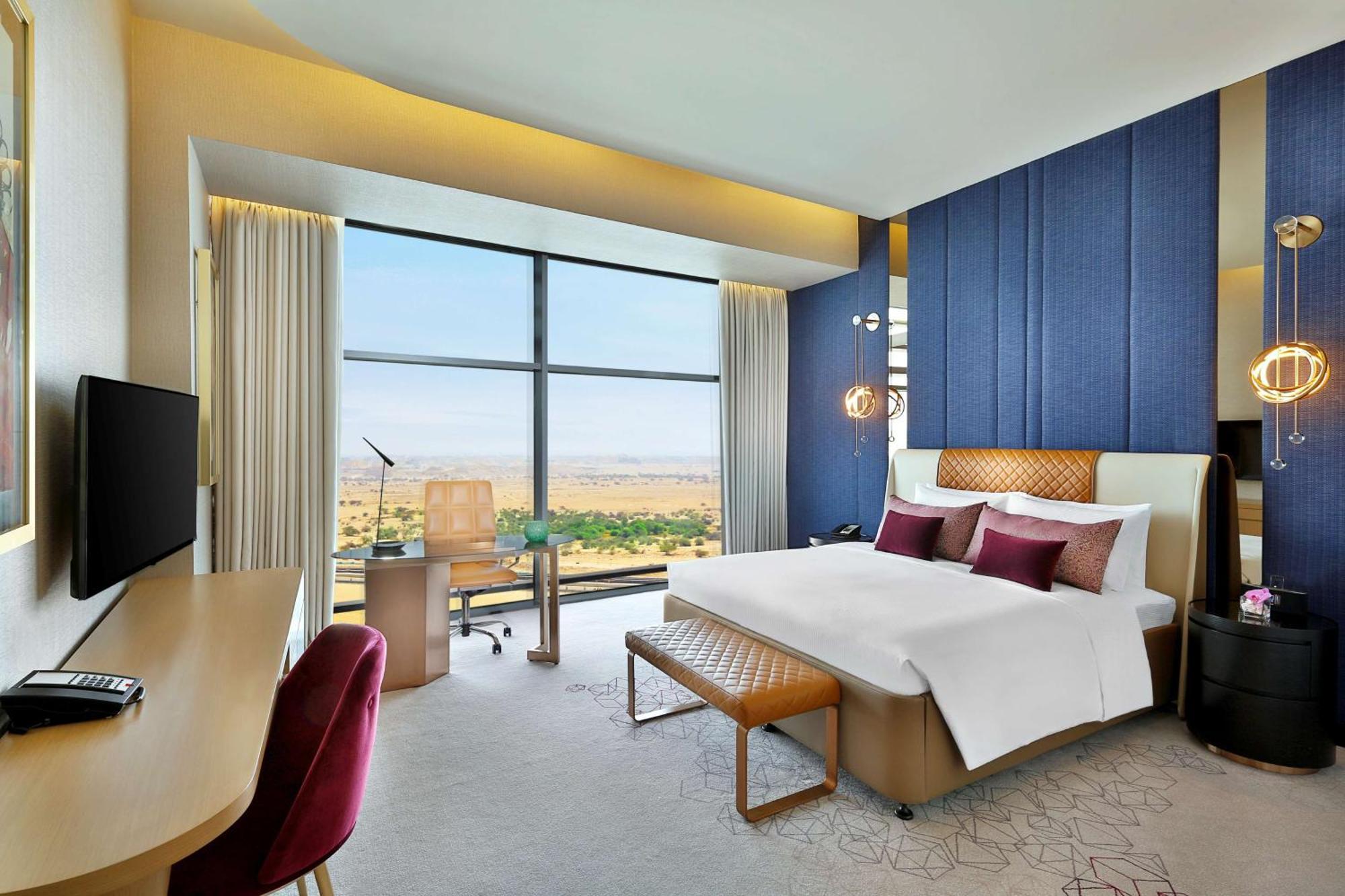 Alrayyan Hotel Doha, Curio Collection By Hilton Al Rayyan Exterior photo Deluxe Room